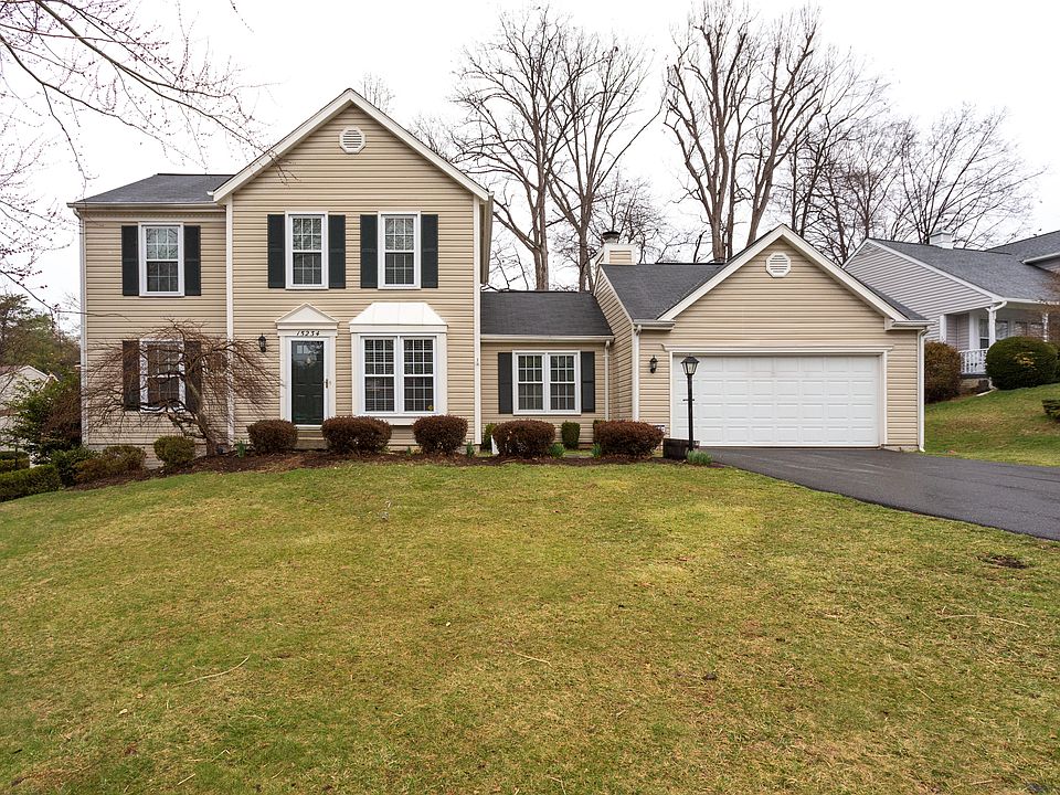 1st image of 15234 Holleyside Dr
