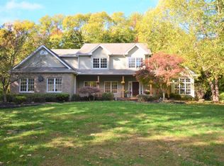 2835 Boston Mills Rd, Brecksville, OH 44141