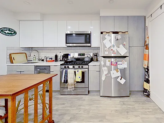 Rented by Remax Edge | media 25