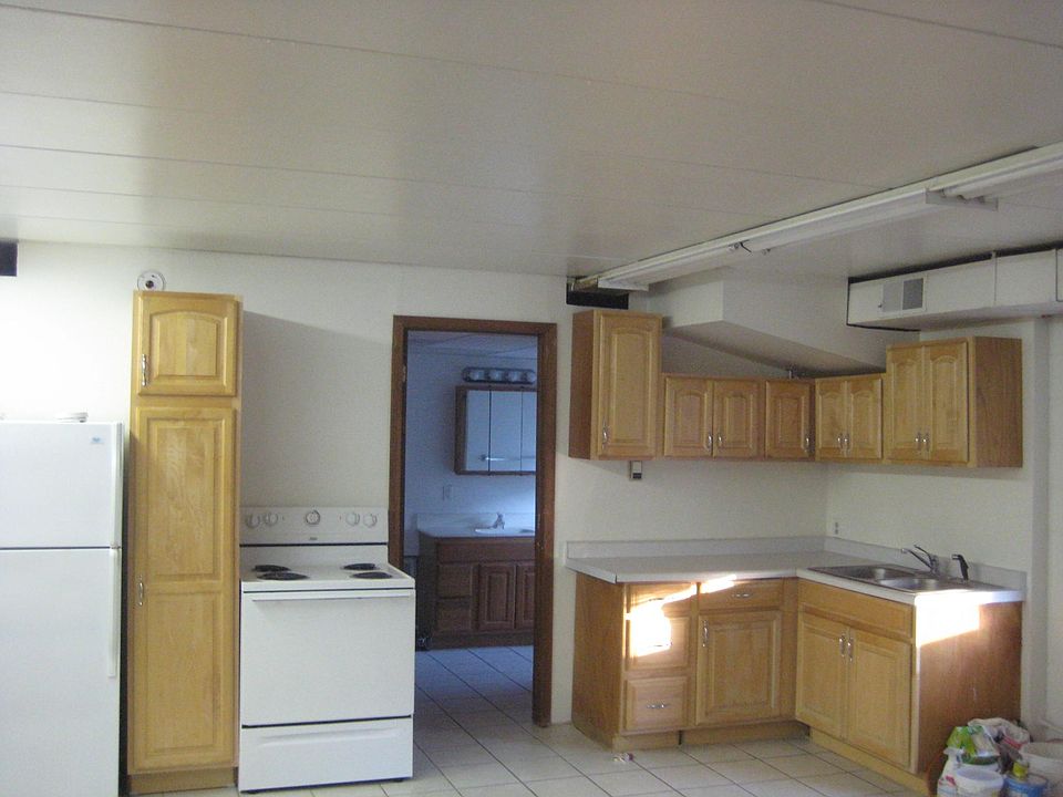 1st image of 761 Snelling Ave N APT 2