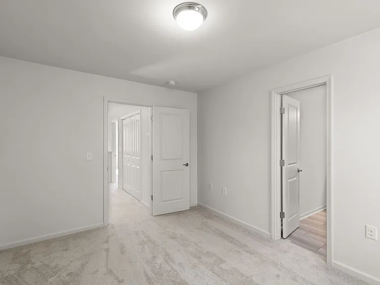 451 Sullivan Loop Rd — Photo 23