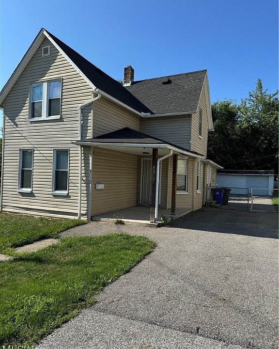 1st image of 8019 Vineyard Ave