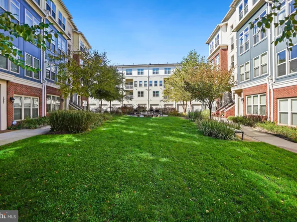 119 Copley Cir #34-A, Gaithersburg, MD 20878