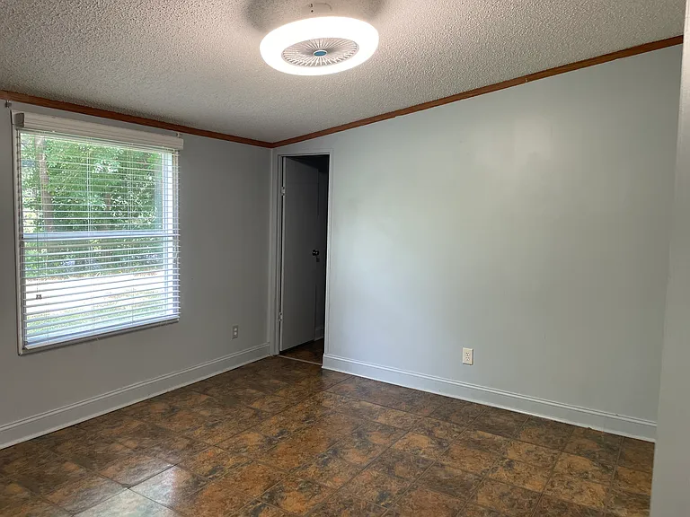 1503 Big Creek Rd — Photo 11