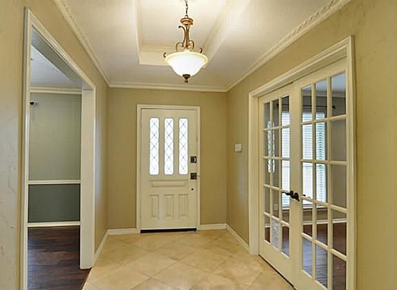 2nd image of 6840 Winterwood Ln