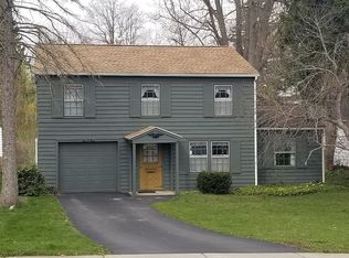 103 Hyde Pkwy, Palmyra, NY 14522