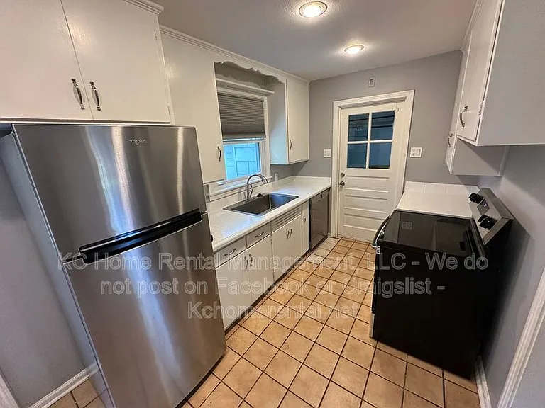 8419 Pennsylvania Ave — Photo 6