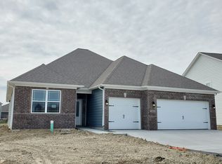 645 Donegal Dr, Pendleton, IN 46064