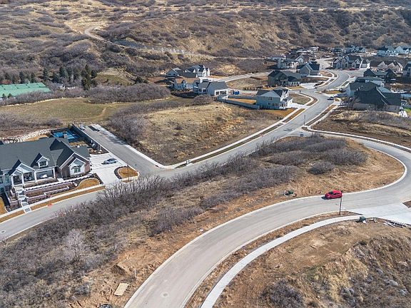 2nd image of 3117 S Hidden Ridge Ln