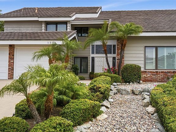 3rd image of 1771 Bridle Path Way