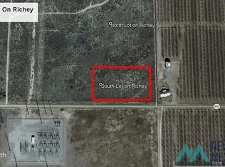 E Richey Ave, Artesia, NM 88210