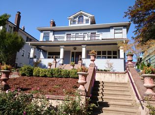 715 18th Ave E, Seattle, WA 98112