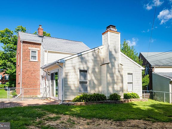 5th image of 42 Hurst Rd
