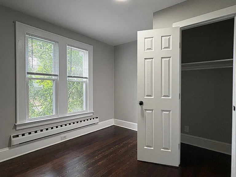 200 Main St. - Red Pod — Photo 11