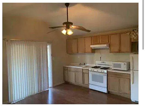 262 Hillside Dr Photo 1