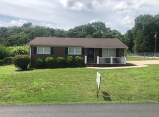 182 Maple St, Cowpens, SC 29330