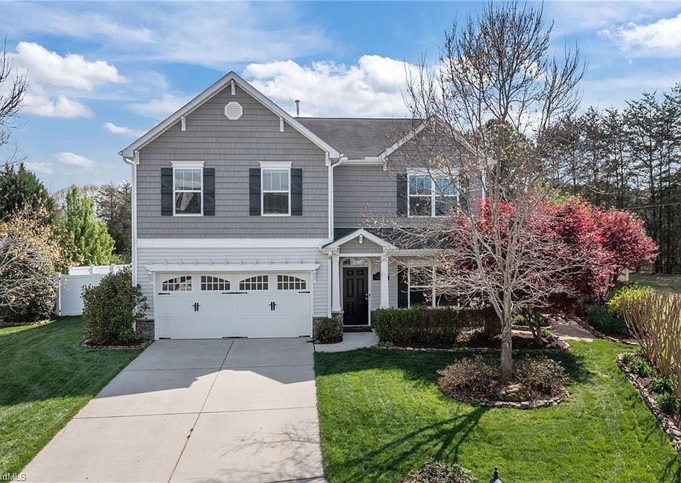 1st image of 138 Buckeye Ct
