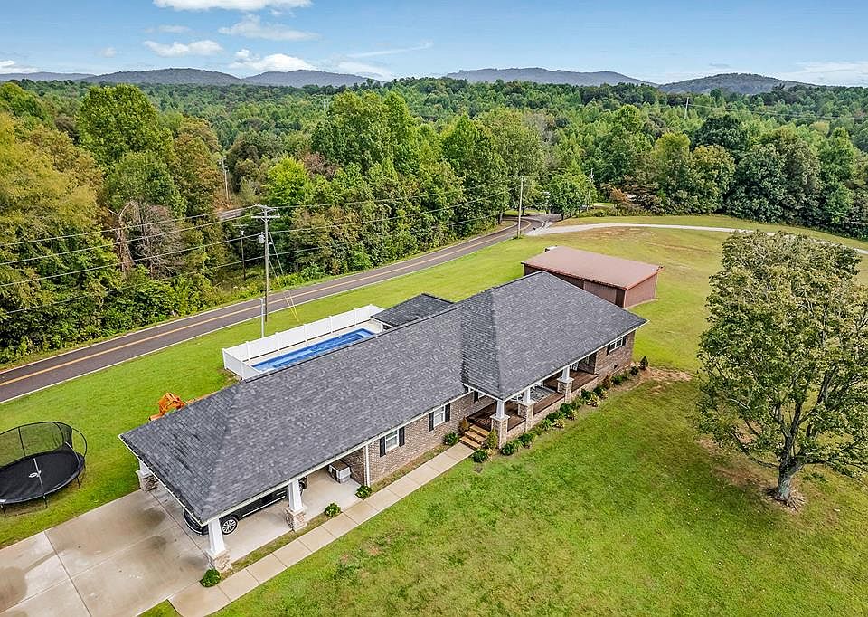 2185 N Lick Creek Rd, Byrdstown, TN 38549 MLS 222551 Zillow