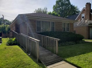 8146 Kenton Ave, Skokie, IL