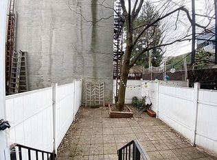 427 3rd Ave #1L, Brooklyn, NY 11215