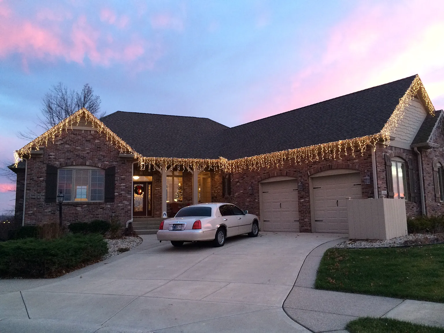 1301 Graham Ct photo 1