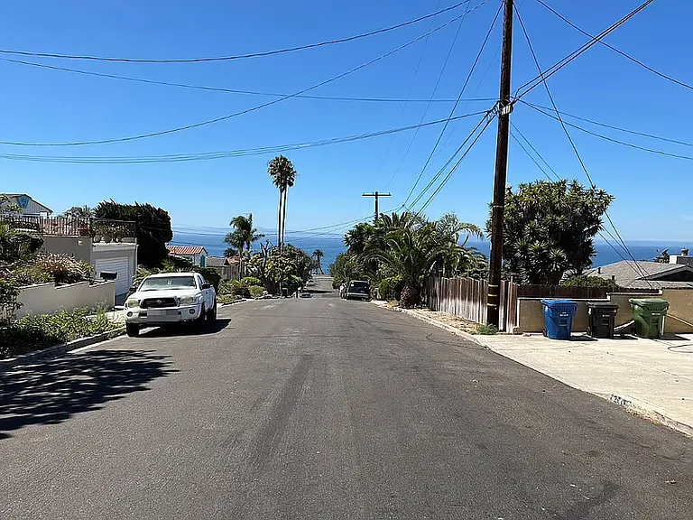 Quiet residential street, lots of parking