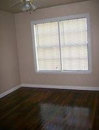 4th image of 913 Shiels Dr
