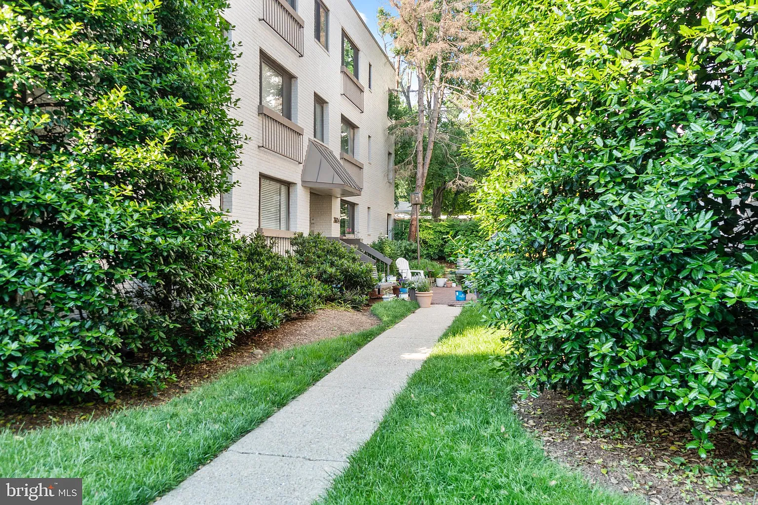 2604 Tunlaw Rd NW APT 6 photo 1