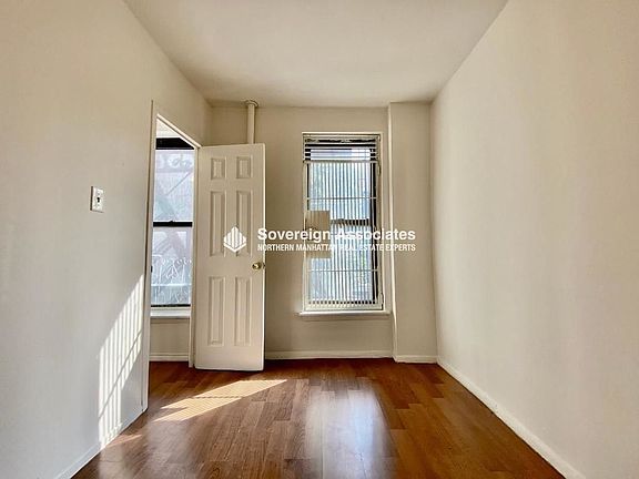 3rd image of 401 E 68th St APT 2C
