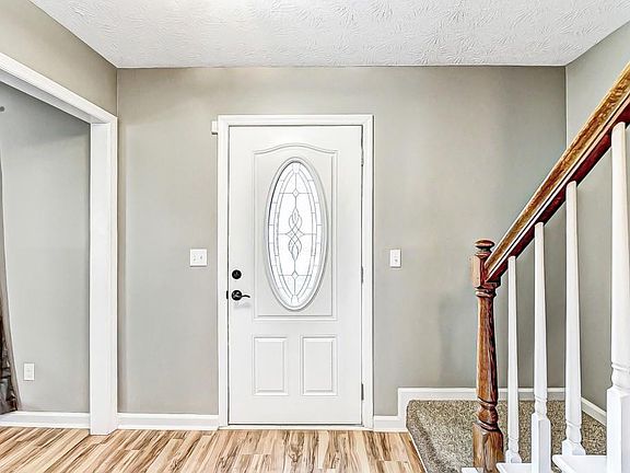 2nd image of 2841 Hadrian Dr