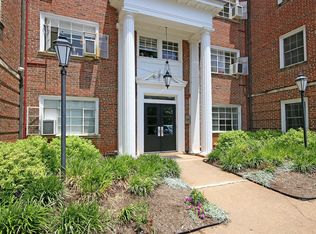 32 University Circle Apartments, Charlottesville, VA 22903