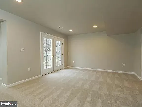 564 Woodruff Ln — Photo 22