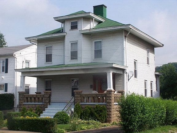 2nd image of 1041 E 2nd St