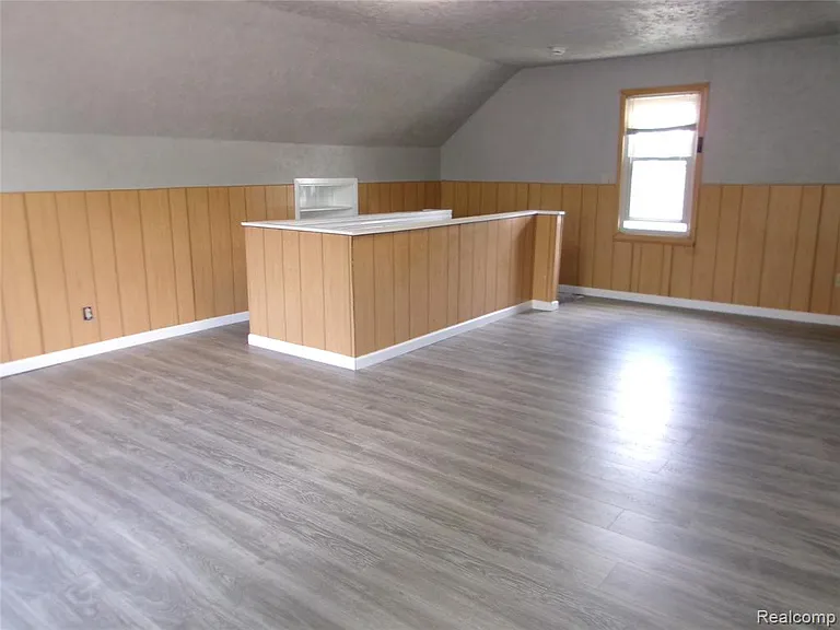 1011 Lafayette Blvd — Photo 10