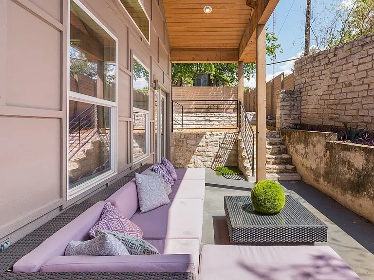 3605 Villa Ct — Photo 32