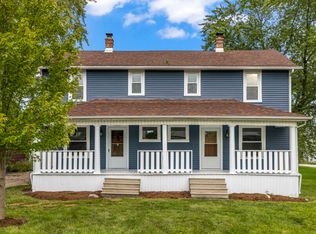 6S381 4th St, Eola, IL 60519