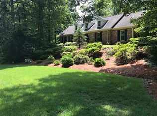 1301 Hermitage Rd, Sanford, NC 27330