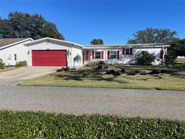 25704 Oak Aly