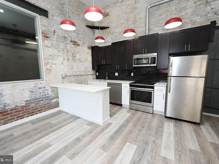 3450 J St #124 — Photo 1