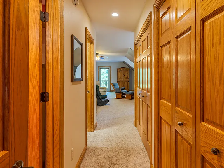 9630 Marcella Dr NE — Photo 24