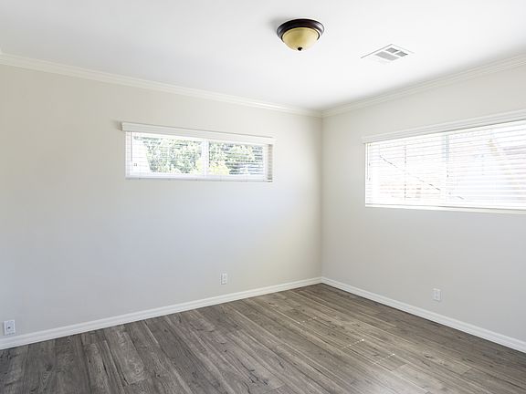 3rd image of 721 E Palm Ave #B