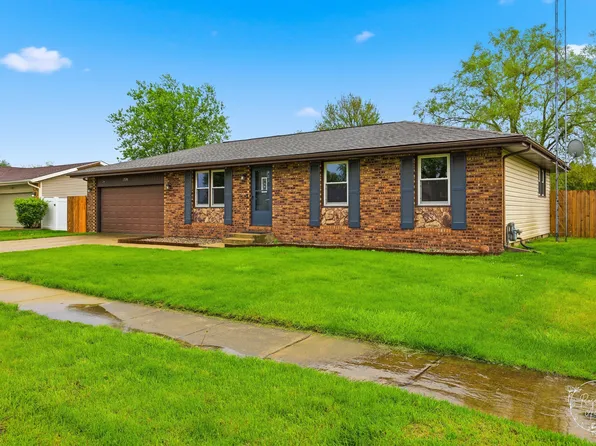 1374 Potomac Pl, Bourbonnais, IL 60914