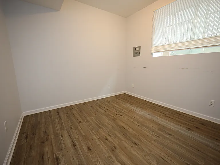 153 David St #BASEMENT — Photo 7
