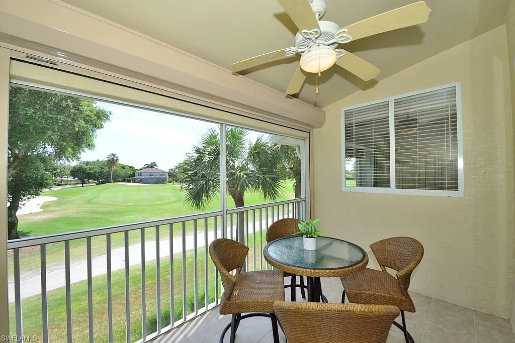 2 bed, 2.0 bath, 1134 sqft, $4,500 — Photo 4