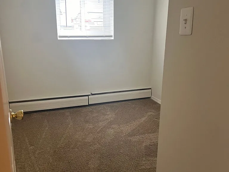 700 Cherry Tree Rd — Photo 35