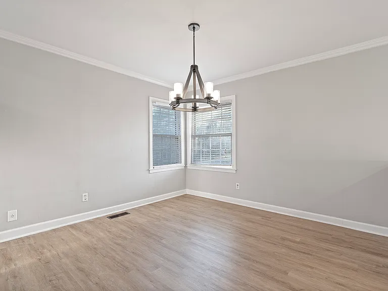 2209 California St SE — Photo 4