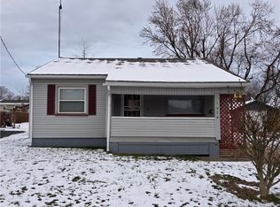 1974 Larchmont Ave NE, Warren, OH 44483