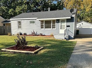 51 7th Dr, Decatur, IL 62521