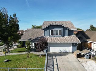 706 Santa Barbara St, Los Banos, CA 93635
