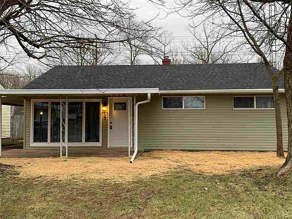 2nd image of 423 Grace Dr